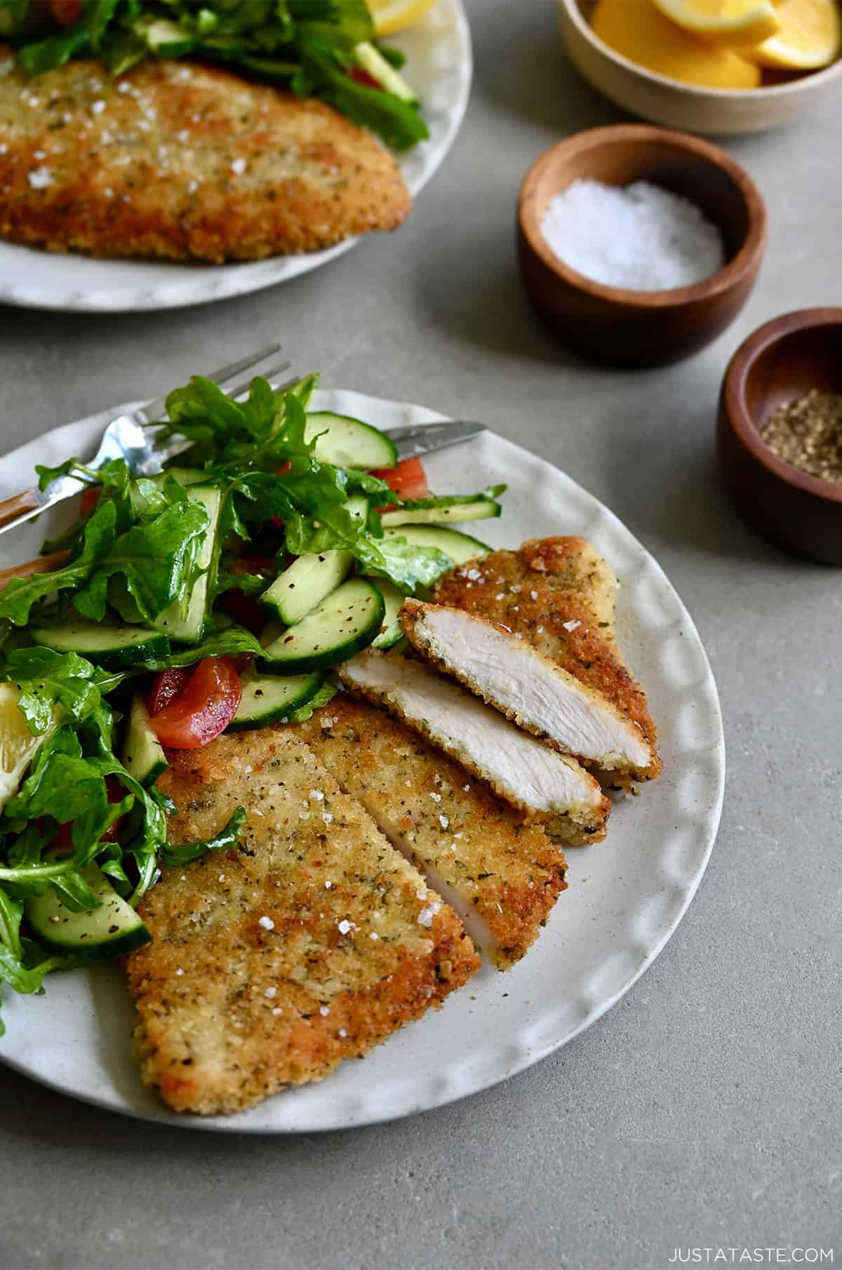 Mastering Crispy Chicken Schnitzel: Essential Frying Tips